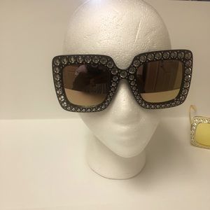 FRIENDA Oversized Square Sparkling Sunglasses
